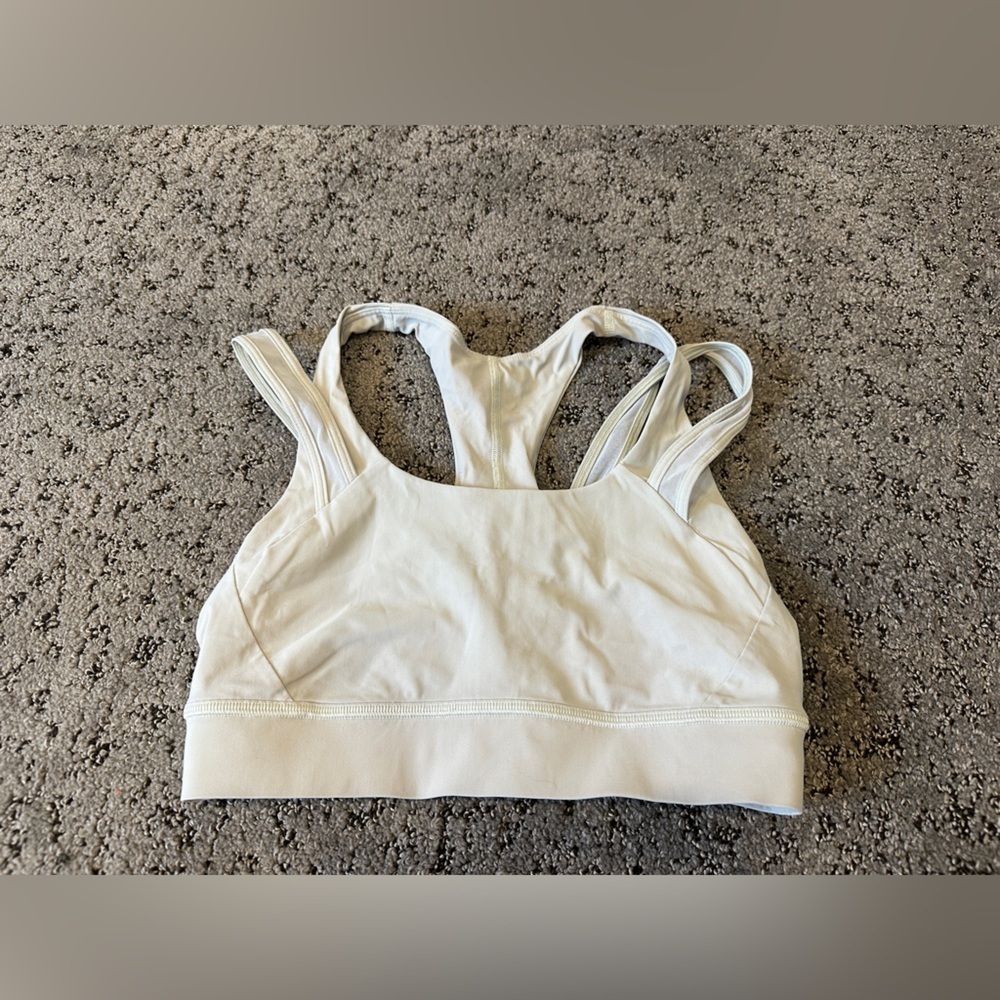 Lululemon Athletica geared to train Sports Bra| Size 4